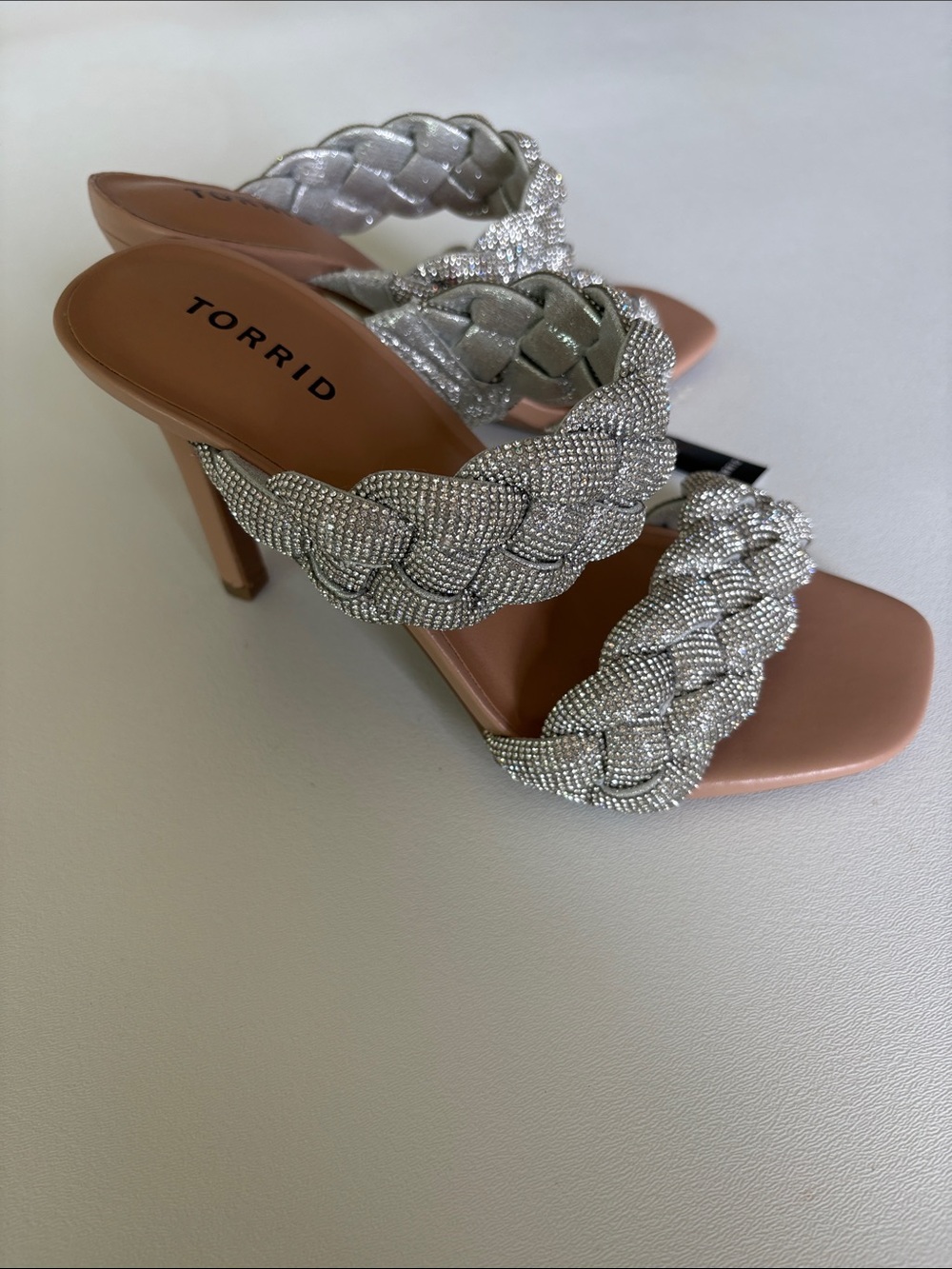 NWT Torrid Woven Embellished Heel Sandals Silver Rhinestone Wedding Size 7.5 WW